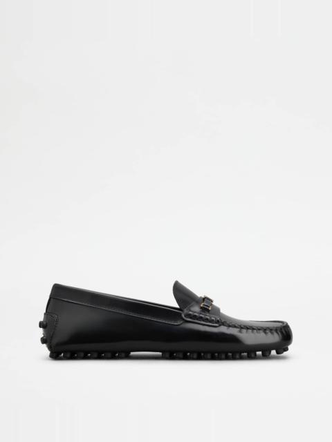 Tod's GOMMINO DRIVING SHOES IN LEATHER - BLACK