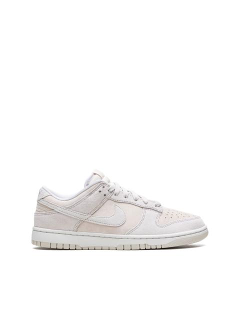 Nike Dunk Low Retro lace-up sneakers
