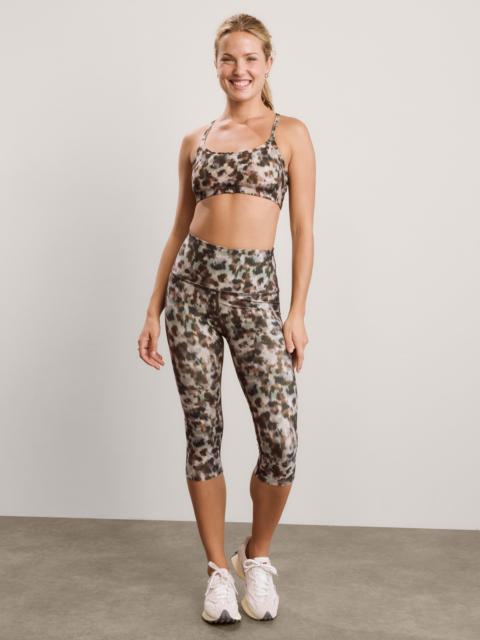 BEYOND YOGA Dappled Roan SoftMark Walk And Talk High Waisted Capri Legging