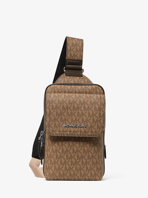 MICHAEL KORS Hudson Signature Logo Sling Pack