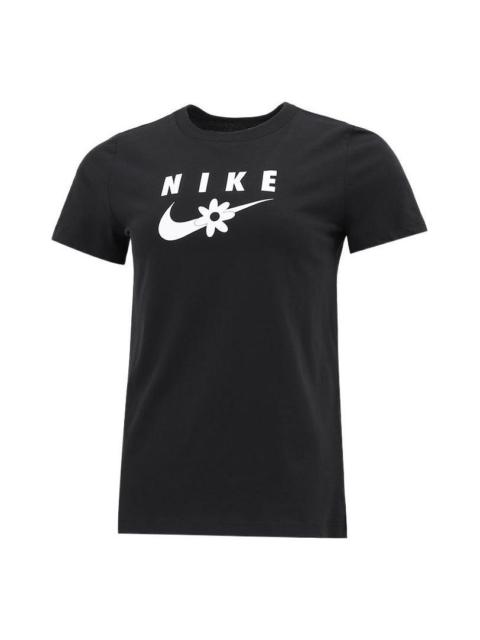 Nike (WMNS) Nike AS W Sportswear Nike Sportswear Tee SS Sport DAISY Black DN5859-010