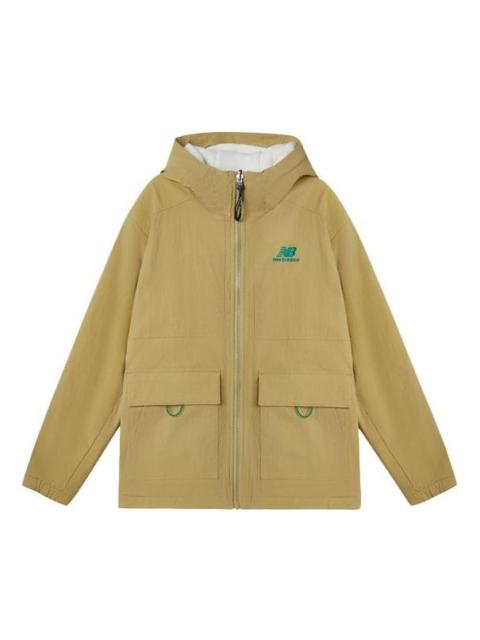 New Balance New Balance Men's New Balance Logo Embroidered Reversible Hooded Jacket Brown AMJ11305-BEI