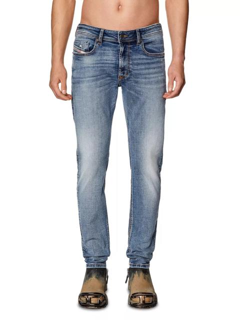 Diesel 1979 Sleenker L.32 Skinny Jeans in Blue