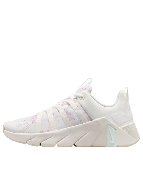 Nike (WMNS) Nike Free Metcon 7 SE 'Sail Light Orewood Brown' IR0152-100