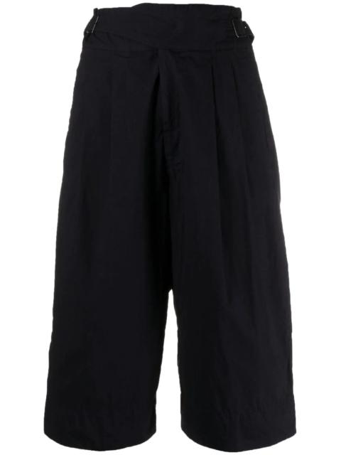 Y's loose fit pleated shorts