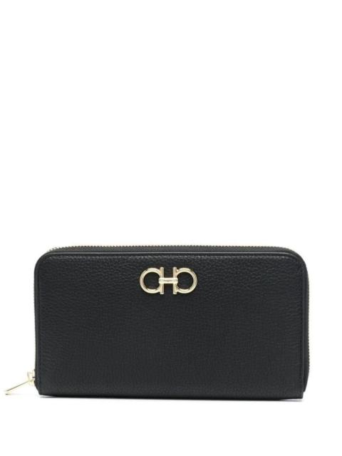 FERRAGAMO Gancini-plaque zip-up wallet