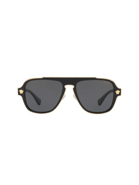 aviator-frame sunglasses