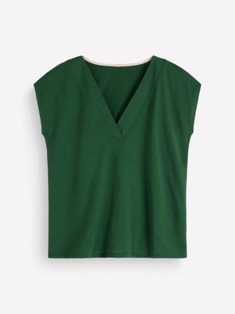 BODEN Imi Supersoft V-neck T-shirt-Hunter Green