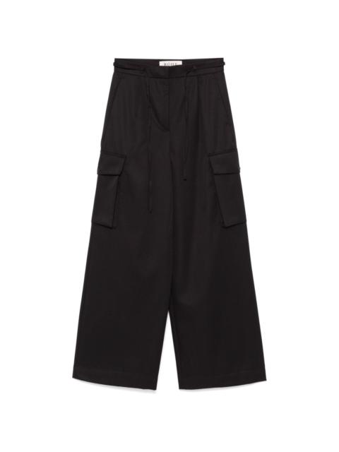 RÓHE tailored cargo trousers