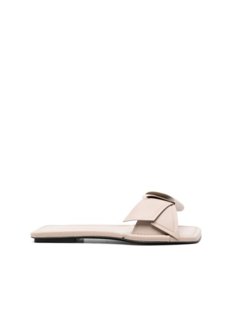 Musubi leather sandals