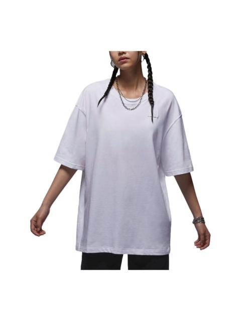 Jordan (WMNS) 공기 요르단 Essentials Oversize 티셔츠 아시아 Sizing 'White'HM4373-100