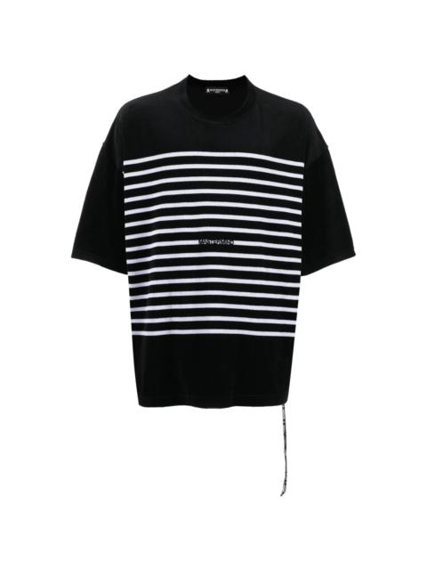 striped skull-print T-shirt