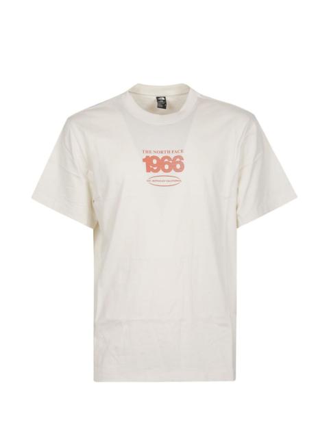 The North Face relaxed-fit logo-print T-shirt