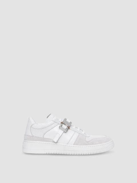LEATHER BUCKLE LOW TRAINER
