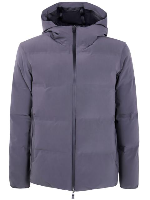 Herno Introducing the "NEW IMPACT" CROPPED JACKET from HERNO, a standout piece in the outerwear category. 