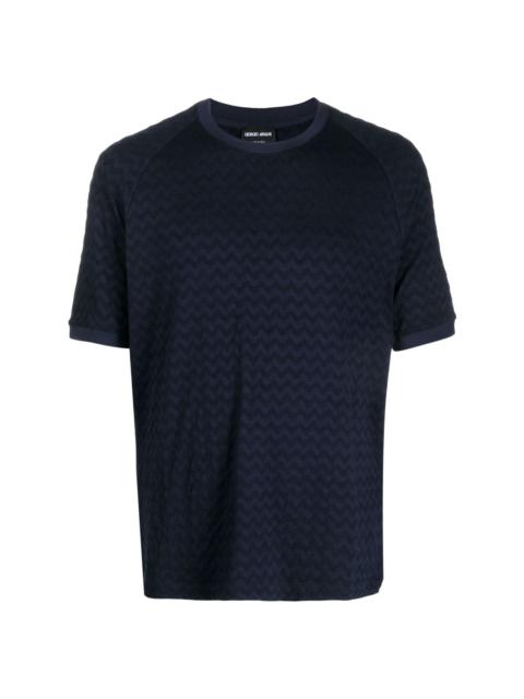 textured round neck T-shirt