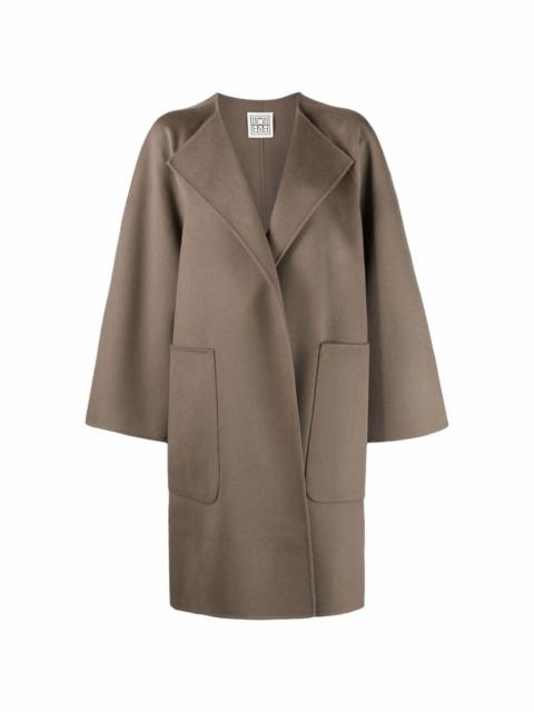 Totême Doublé patch-pocket cape coat