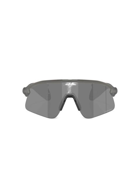 OAKLEY polished geometric sunglasses