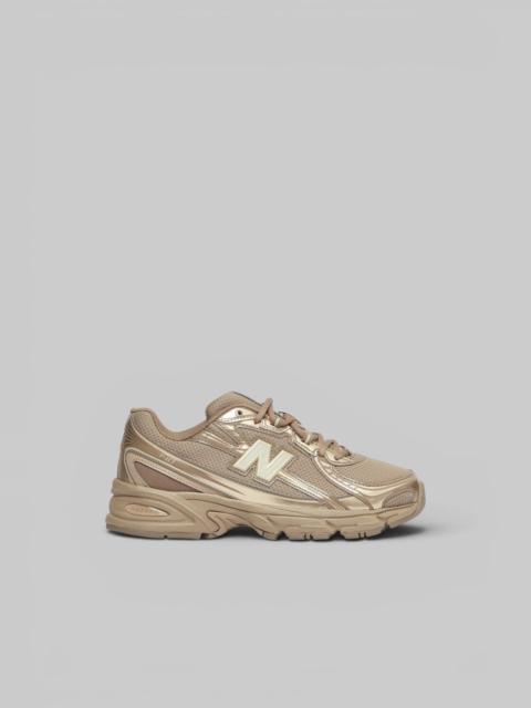 New Balance U740 V2
