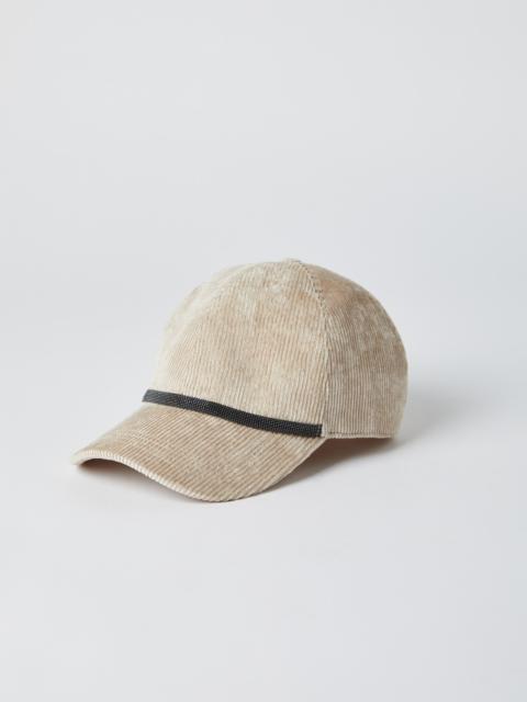 Corduroy baseball cap with shiny band