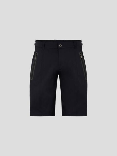 Renard functional shorts in Black