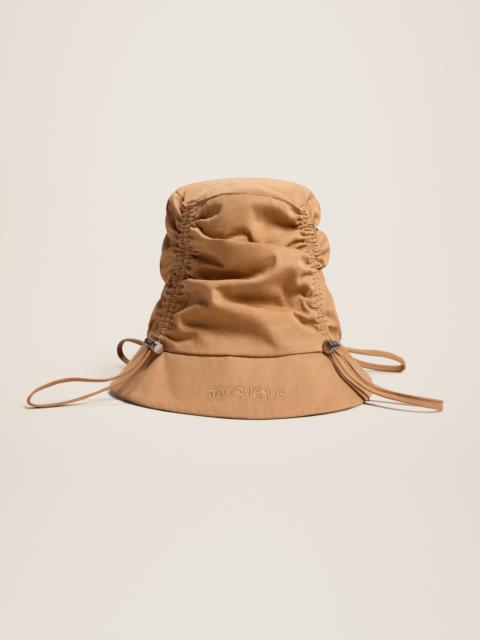 JACQUEMUS Le bob Lacos