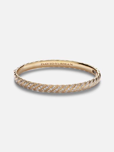 DAVID YURMAN Sculpted Cable 18kt gold bangle with diamonds