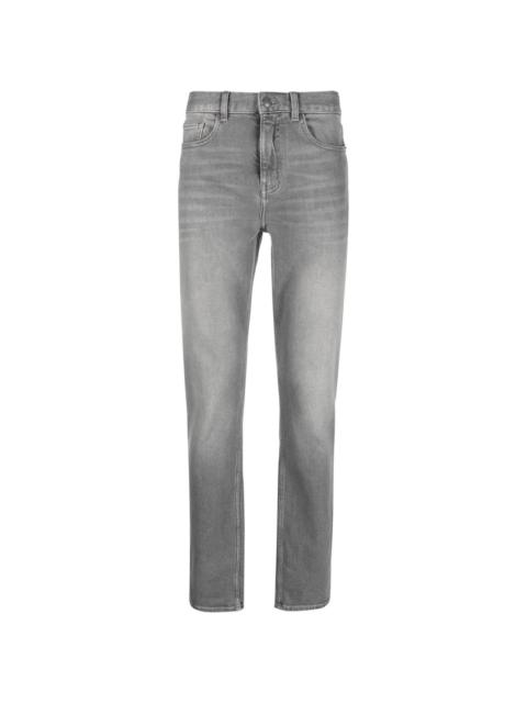 stonewashed cropped jeans