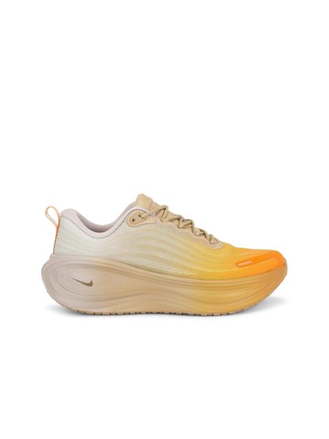 Nike Nike Vomero Plus Sp Sneaker