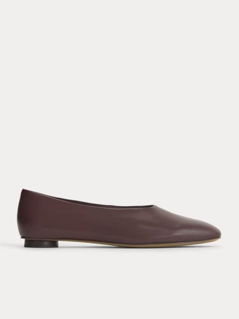 EVERLANE GALLERY SQUARE-TOE FLAT