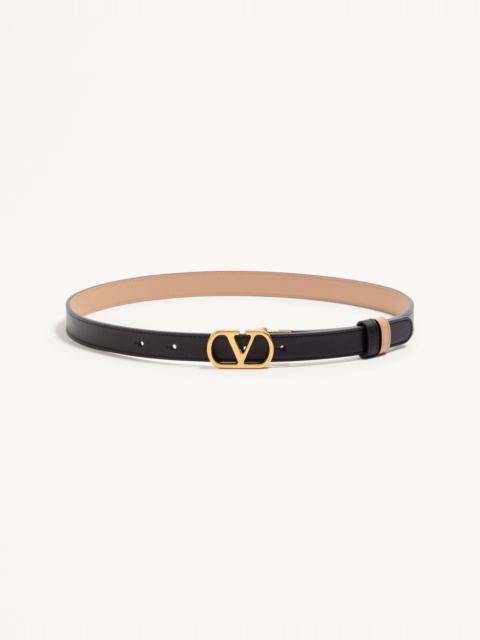 Valentino VLOGO SIGNATURE REVERSIBLE SHINY CALFSKIN BELT - 20MM / 1.2 IN.
