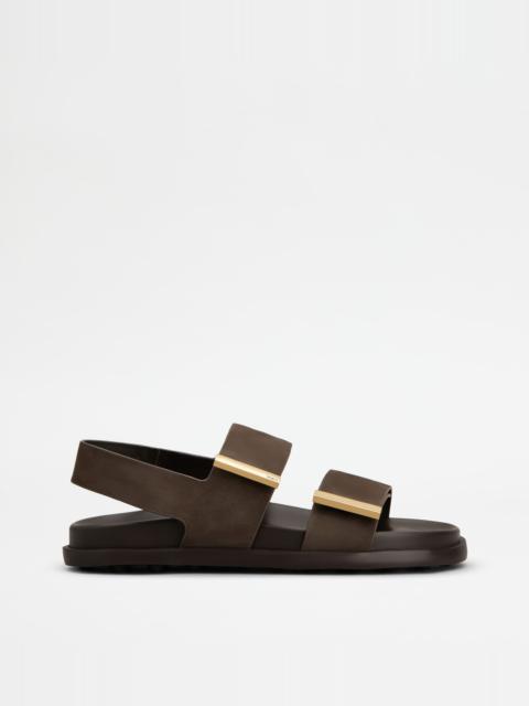 Tod's SANDALS IN NUBUCK - BROWN