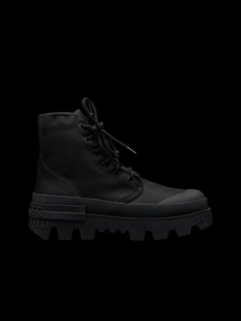 HYKE Desertyx Lace-Up Boots