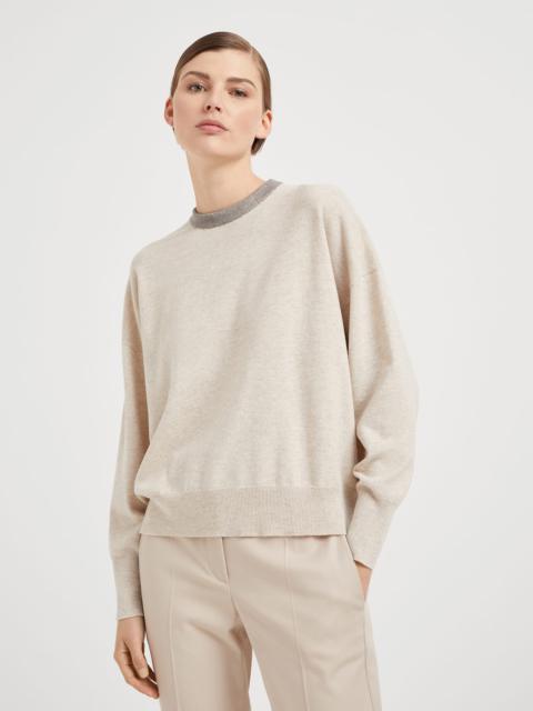 Cashmere sweater with precious ribbed collar