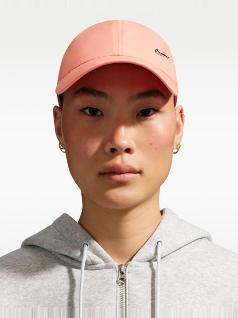 Nike Nike Dri-FIT Club Unstructured Metal Swoosh Cap