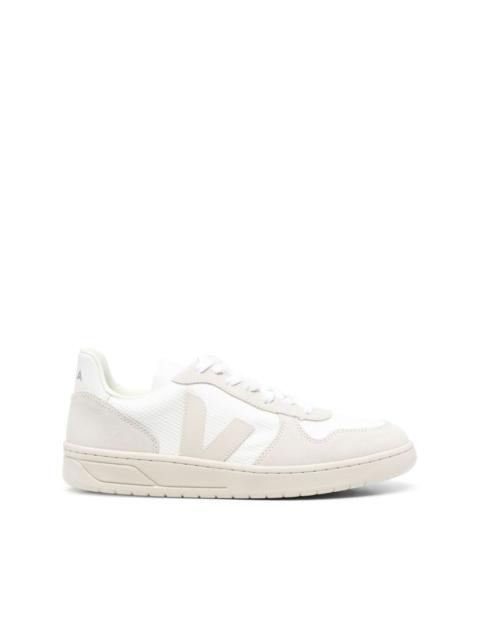VEJA low-top lace-up sneakers