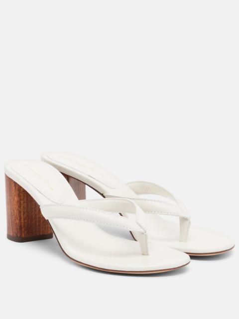 Gianvito Rossi Leather thong sandals