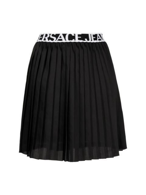 logo-waist pleated miniskirt