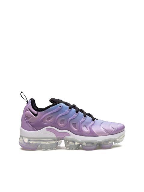 Nike Air Vapormax Plus sneakers