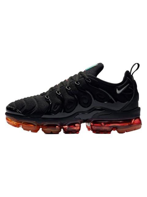 Nike Air Vapormax Plus "Black / Light Smoke Grey / Magma Orange" CV1645 001
