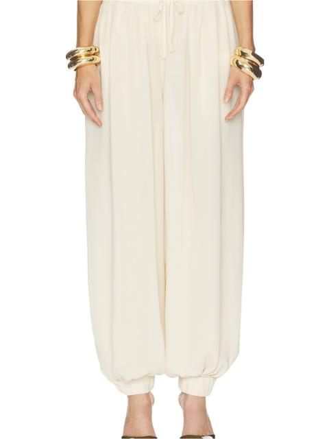 NICHOLAS Liselle Pant