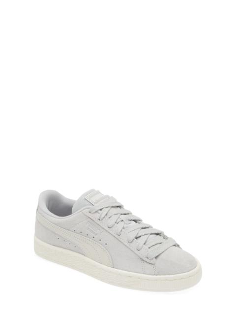 Suede Classic Selflove Low Top Sneaker