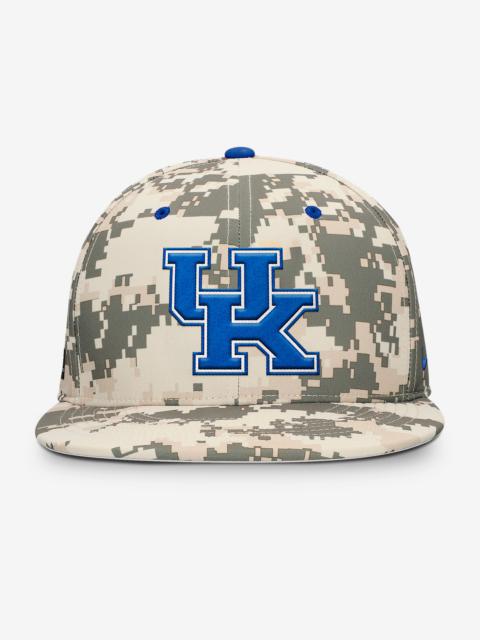 Nike Kentucky Wildcats Dugout True Men’s Nike Dri-FIT College Fitted Hat
