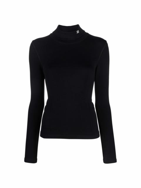 funnel-neck fitted top