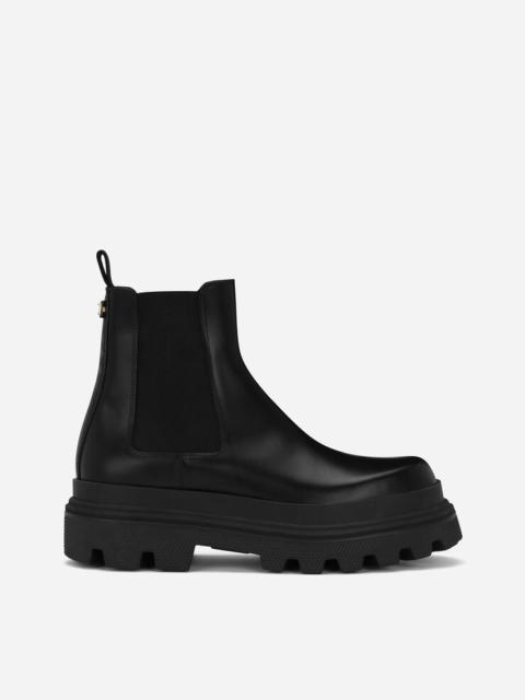 Brushed calfskin Chelsea boots