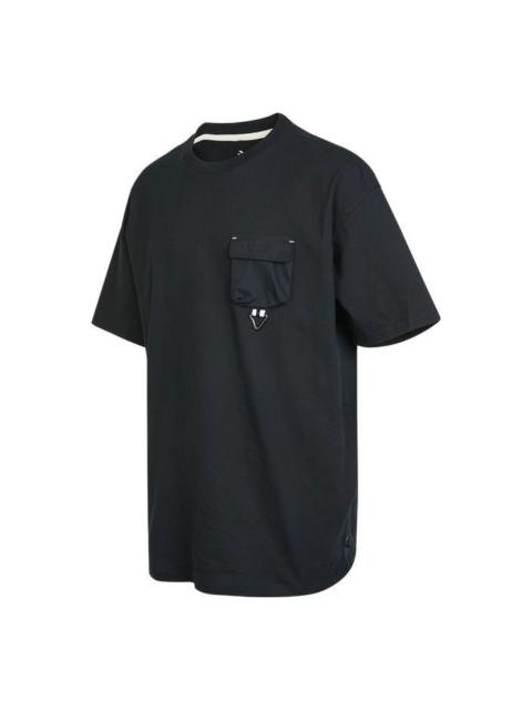 Converse Converse Go Outdoor Oversized Pocket T-Shirt 'Black' 10024357-A02