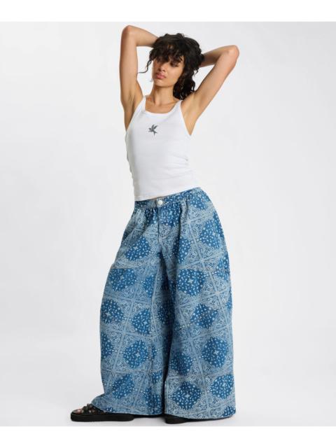 ONE TEASPOON Daddios Low Waist Super Wide Leg Denim Jeans - Aegean Paisley Blue