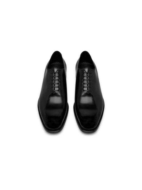 TOM FORD BURNISHED LEATHER CLAYDON LACE UP
