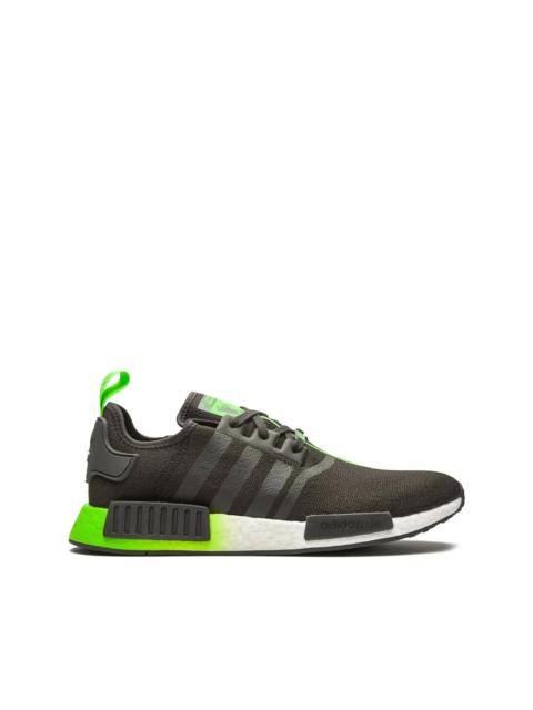 adidas gazelle silver green womens adidas Xbox NMD_V3 Mens Running Shoes (Green/Blue)
