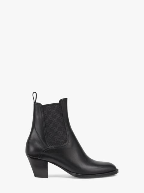 FENDI Black leather boots with medium heel